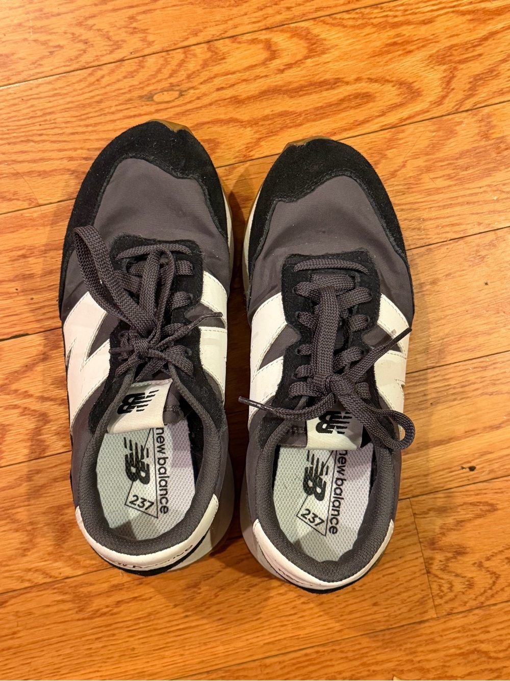 New Balance Women’s Sneakers in Black and White